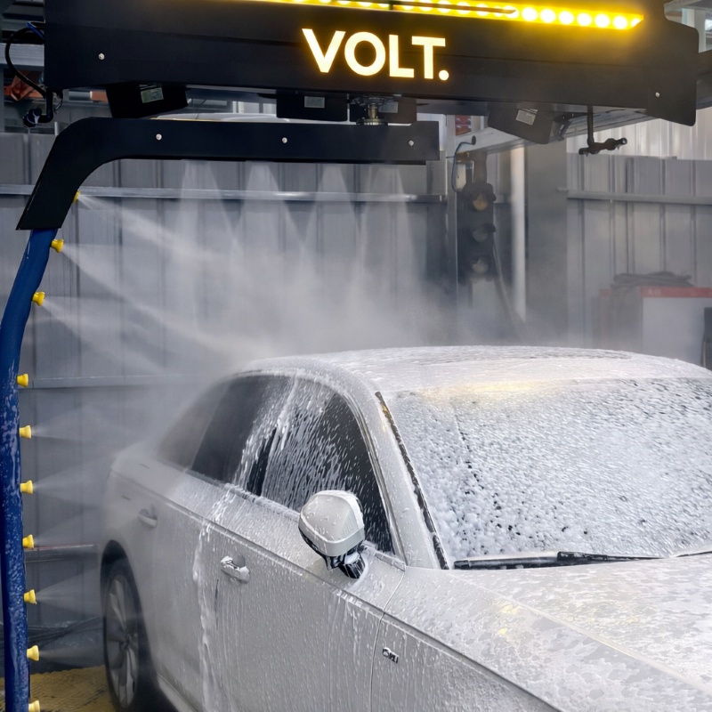 single arm 360° touchless car wash machine in operation